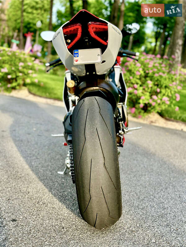 Спортбайк Ducati 1199 Panigale S 2012 в Харкові фото 8 Спортбайк Ducati 1199 Panigale S 2012 в Харкові