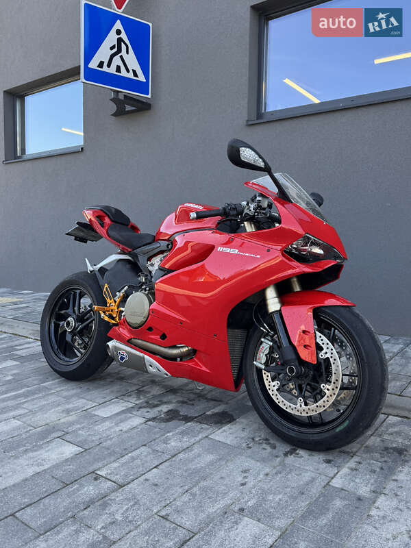 Спортбайк Ducati 1199 Panigale 2013 в Луцьку фото 5 Спортбайк Ducati 1199 Panigale 2013 в Луцьку