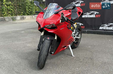 Спортбайк Ducati 1199 Panigale 2013 в 