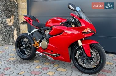 Спортбайк Ducati 1199 Panigale 2013 в Камне-Каширском