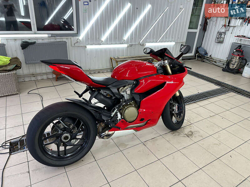 Спортбайк Ducati 1199 2012 в Одессе