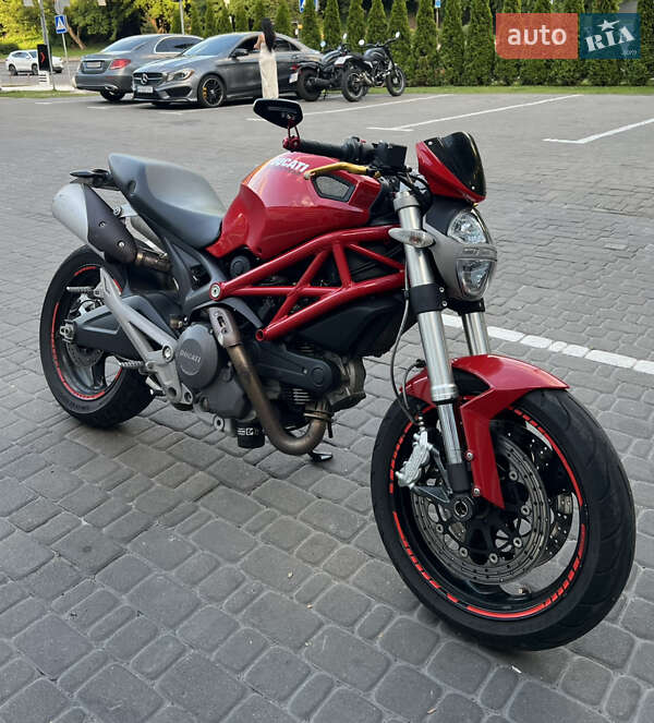 Ducati 696 2013 Ducati 696 2013