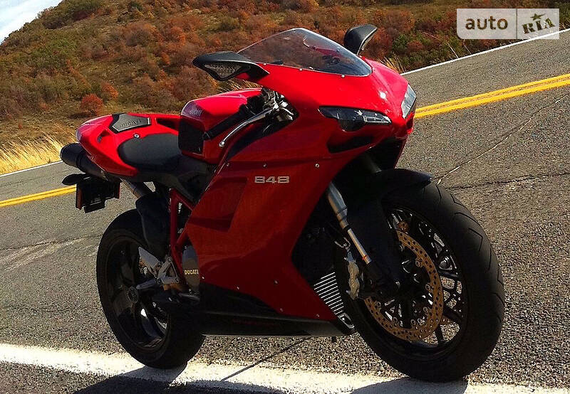 Спортбайк Ducati 848 2011 в Киеве