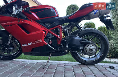 Спортбайк Ducati 848 2012 в 