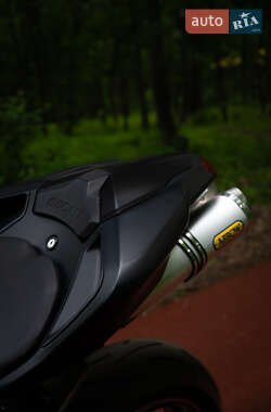 Спортбайк Ducati 848 2011 в 