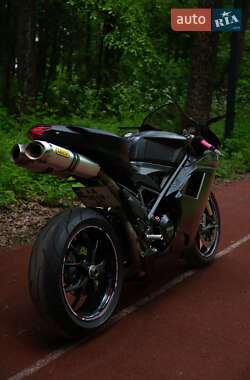 Спортбайк Ducati 848 2011 в 