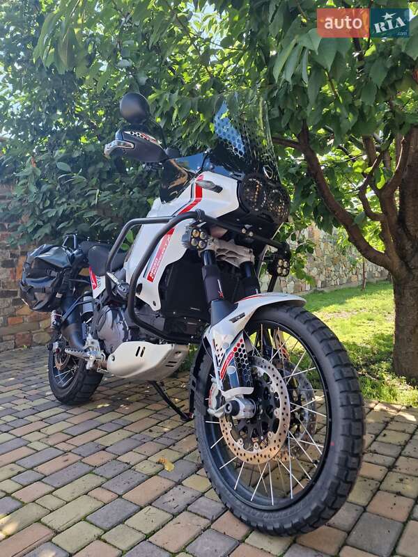 Ducati DesertX 937 2023