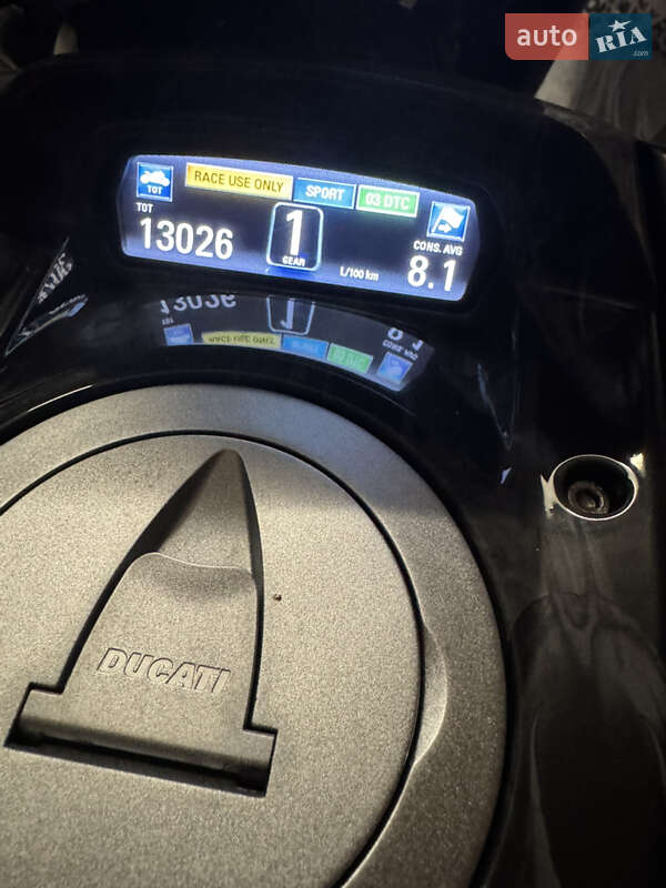 Мотоцикл Багатоцільовий (All-round) Ducati Diavel 1200 Carbon 2013 в Києві