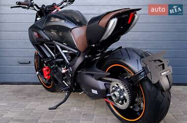 Мотоцикл Круизер Ducati Diavel 1200 2018 в 