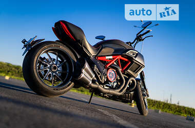 Мотоцикл Спорт-туризм Ducati Diavel Carbon 2014 в Львові