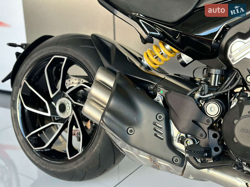Мотоцикл Без обтекателей (Naked bike) Ducati Diavel V4 1158 2024 в Киеве