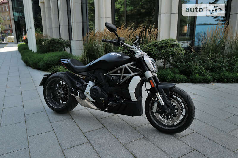 Мотоцикл Круизер Ducati Diavel 2016 в Киеве