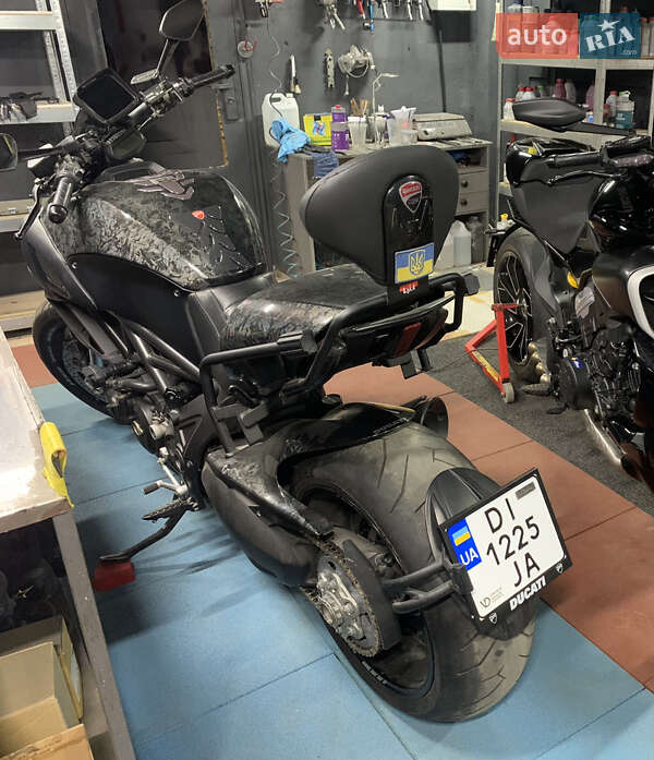 Мотоцикл Спорт-туризм Ducati Diavel 2013 в Львові