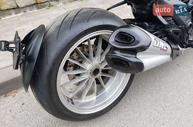Мотоцикл Круизер Ducati Diavel 2015 в 