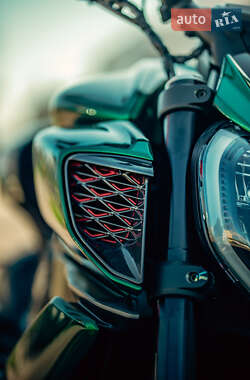 Мотоцикл Круизер Ducati Diavel 2024 в 