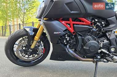 Мотоцикл Круізер Ducati Diavel 2022 в 