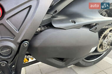 Мотоцикл Без обтекателей (Naked bike) Ducati Diavel 2012 в 