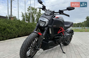 Мотоцикл Круизер Ducati Diavel 2015 в Киеве