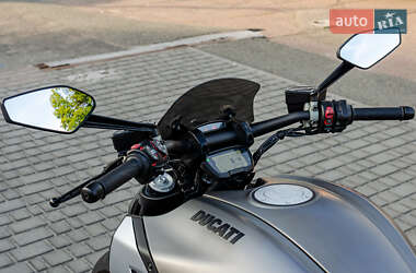 Мотоцикл Без обтекателей (Naked bike) Ducati Diavel 2019 в 