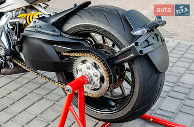 Мотоцикл Без обтекателей (Naked bike) Ducati Diavel 2019 в 
