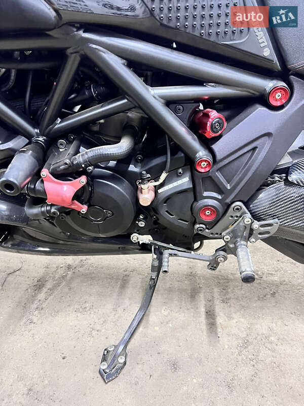 Мотоцикл Спорт-туризм Ducati Diavel 2013 в Житомирі фото 10 Мотоцикл Спорт-туризм Ducati Diavel 2013 в Житомирі