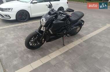 Мотоцикл Круизер Ducati Diavel 2013 в 