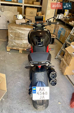Мотоцикл Без обтекателей (Naked bike) Ducati Diavel 2013 в 