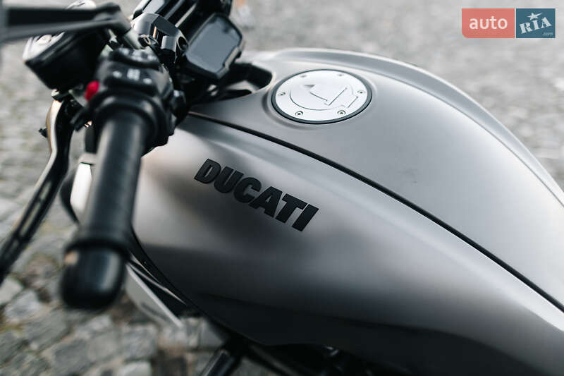 Мотоцикл Круизер Ducati Diavel 2020 в Днепре