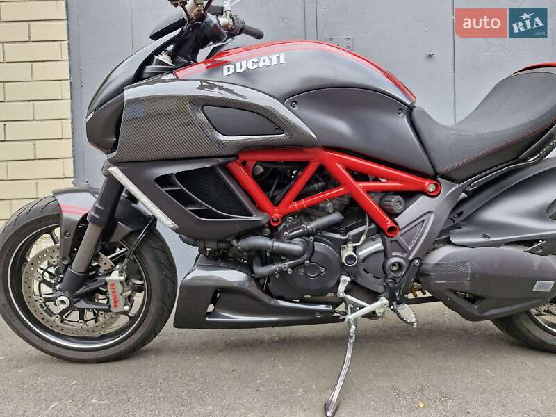 Мотоцикл Без обтікачів (Naked bike) Ducati Diavel 2012 в Києві фото 9 Мотоцикл Без обтікачів (Naked bike) Ducati Diavel 2012 в Києві