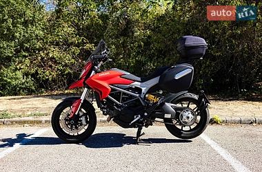 Мотоцикл Спорт-туризм Ducati Hyperstrada 821 2015 в Чопе