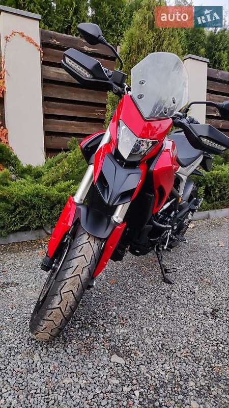 Мотоцикл Многоцелевой (All-round) Ducati Hyperstrada 2016 в Киеве