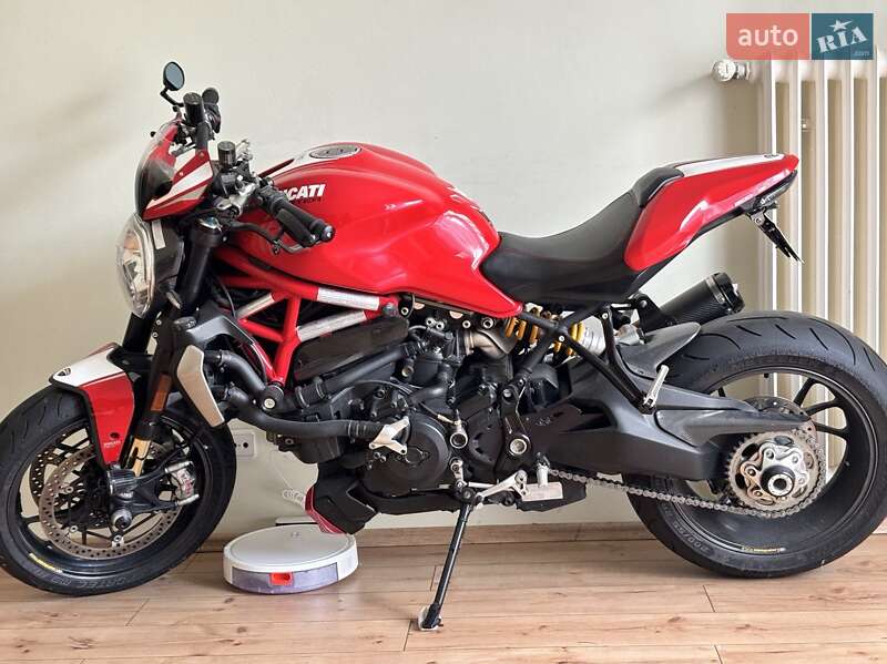 Мотоцикл Без обтекателей (Naked bike) Ducati Monster 1200 2016 в Киеве