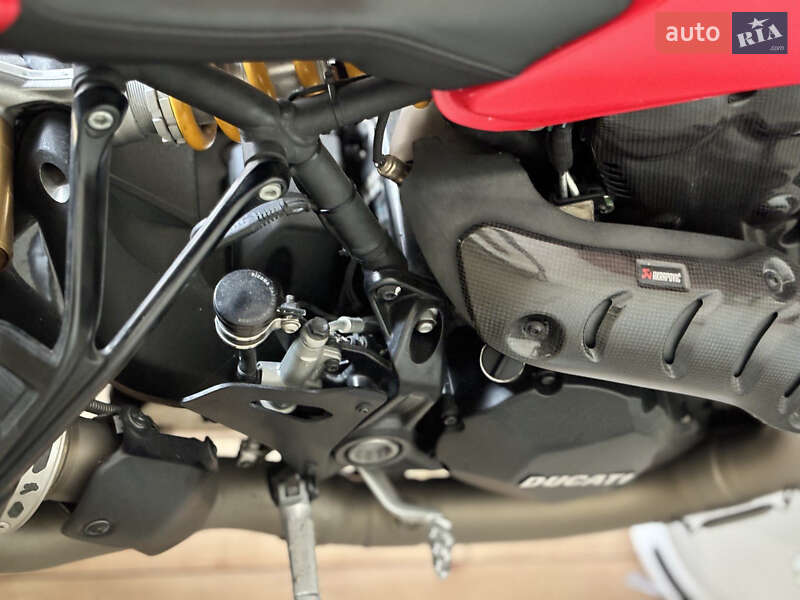 Мотоцикл Без обтекателей (Naked bike) Ducati Monster 1200 2016 в Киеве