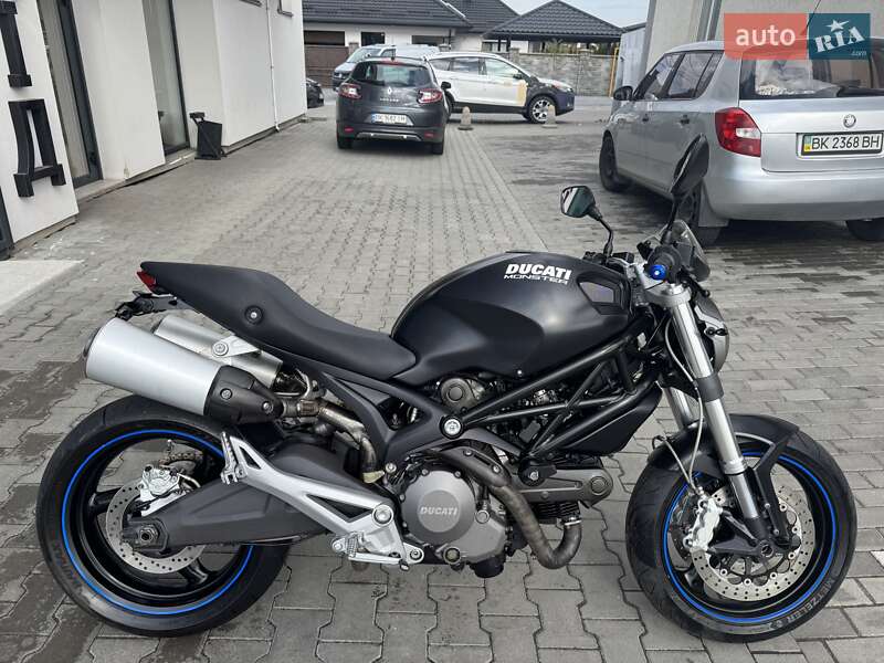 Мотоцикл Без обтікачів (Naked bike) Ducati Monster 696 2008 в Рівному