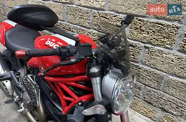 Мотоцикл Без обтекателей (Naked bike) Ducati Monster 821 2015 в 