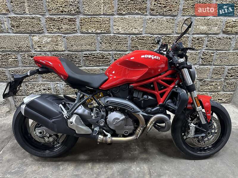 Ducati Monster 821 2018