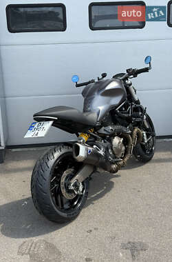 Мотоцикл Без обтекателей (Naked bike) Ducati Monster 821 2016 в 