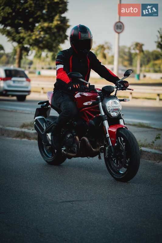 Мотоцикл Без обтікачів (Naked bike) Ducati Monster 821 2019 в Києві фото 4 Мотоцикл Без обтікачів (Naked bike) Ducati Monster 821 2019 в Києві