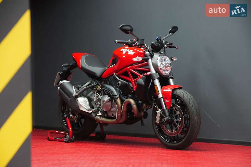 Мотоцикл Без обтікачів (Naked bike) Ducati Monster 821 2019 в Києві фото 3 Мотоцикл Без обтікачів (Naked bike) Ducati Monster 821 2019 в Києві