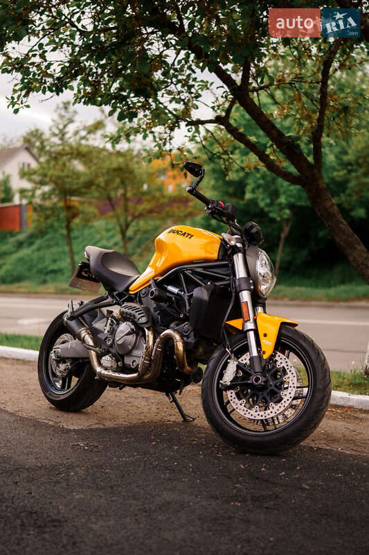 Мотоцикл Без обтекателей (Naked bike) Ducati Monster 821 2018 в Киеве фото 2 Мотоцикл Без обтекателей (Naked bike) Ducati Monster 821 2018 в Киеве