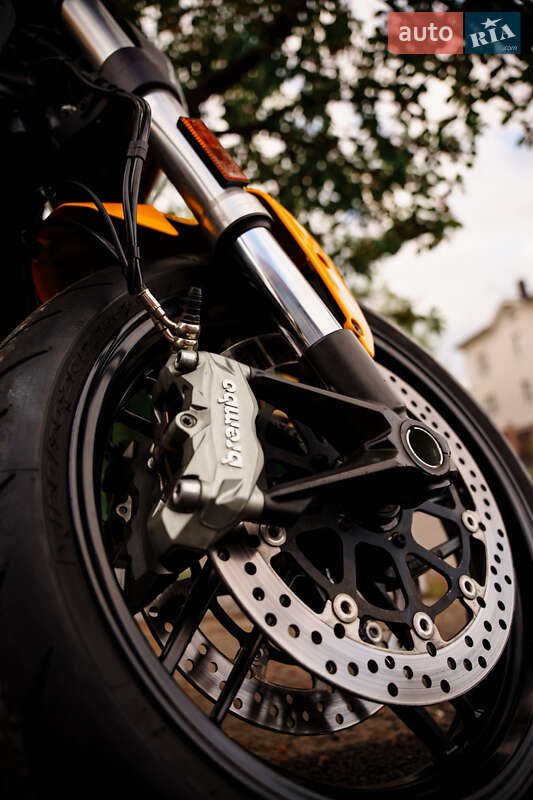 Мотоцикл Без обтекателей (Naked bike) Ducati Monster 821 2018 в Киеве фото 19 Мотоцикл Без обтекателей (Naked bike) Ducati Monster 821 2018 в Киеве