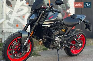 Мотоцикл Без обтекателей (Naked bike) Ducati Monster 937 2021 в 