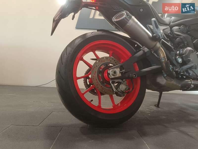 Мотоцикл Без обтекателей (Naked bike) Ducati Monster Plus 937 2022 в Львове