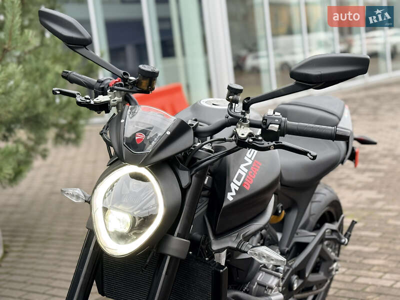 Мотоцикл Без обтекателей (Naked bike) Ducati Monster Plus 937 2023 в Ровно фото 13 Мотоцикл Без обтекателей (Naked bike) Ducati Monster Plus 937 2023 в Ровно