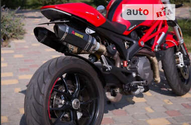 Мотоцикл Без обтекателей (Naked bike) Ducati Monster 2010 в Львове