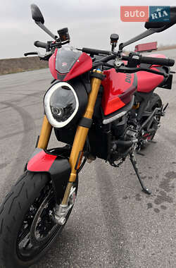 Мотоцикл Без обтекателей (Naked bike) Ducati Monster 2023 в 