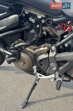 Мотоцикл Классик Ducati Monster 2016 в 