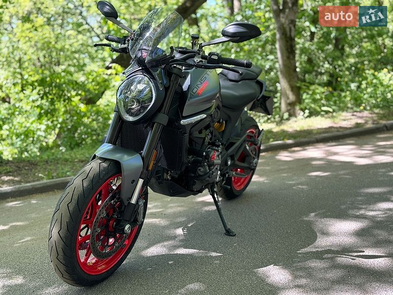 Ducati Monster 2022