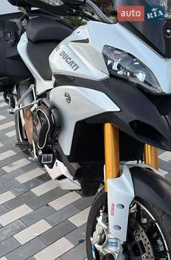 Мотоцикл Спорт-туризм Ducati Multistrada 1200S 2011 в 