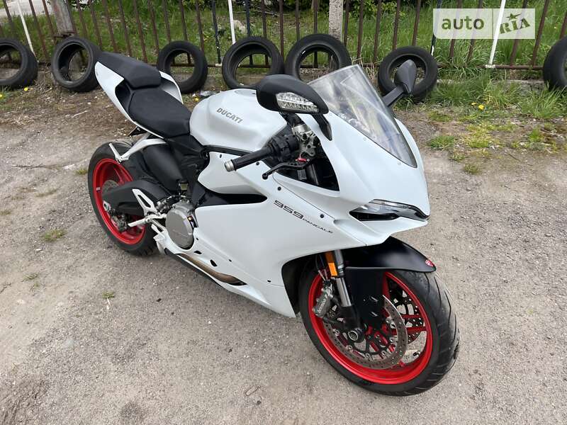 Ducati Panigale 959 2015